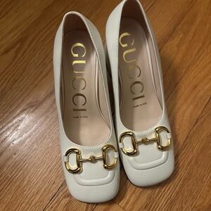 Heels Gucci size 38